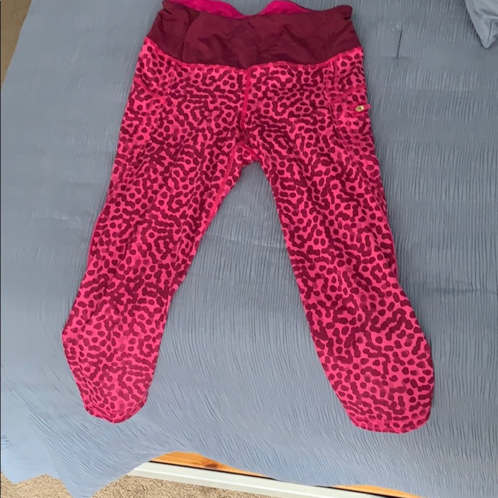Lulumelon Capri leggings